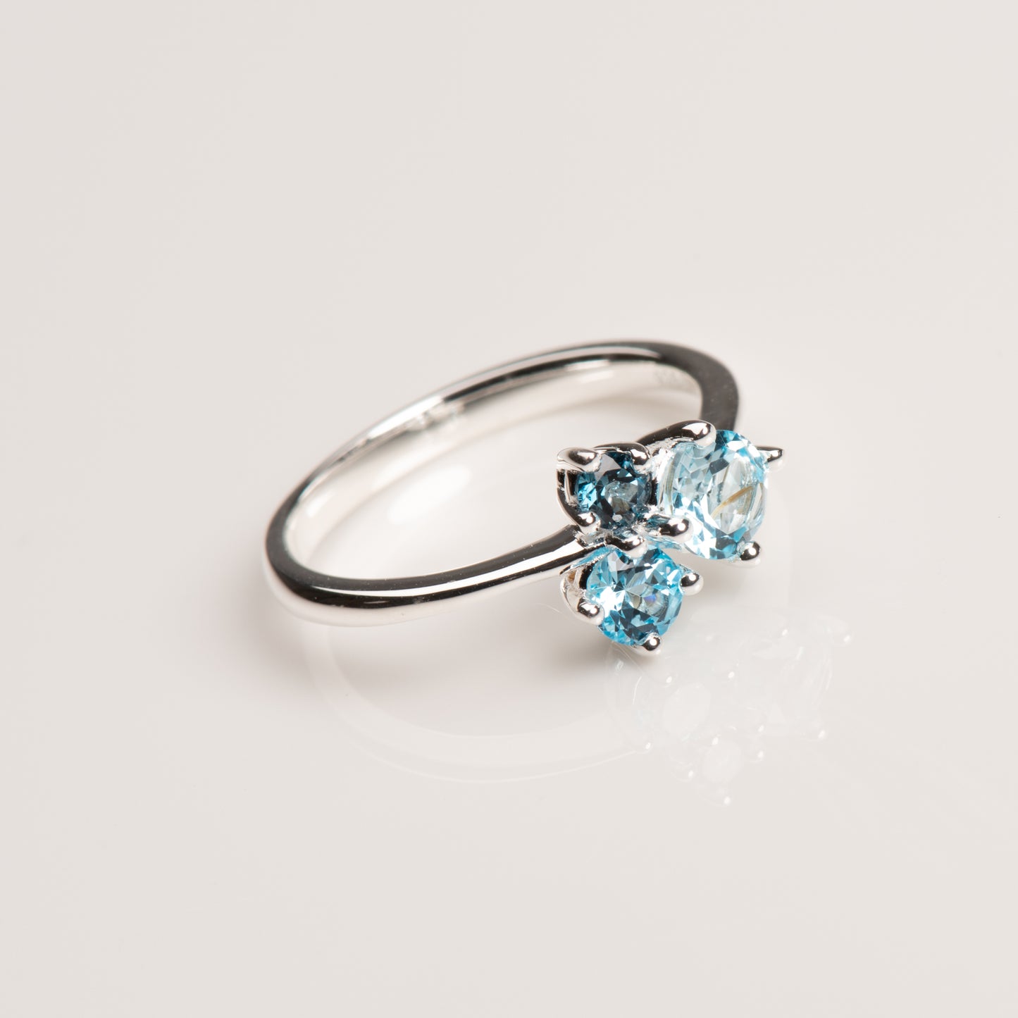 Blau Topas Ring Trio